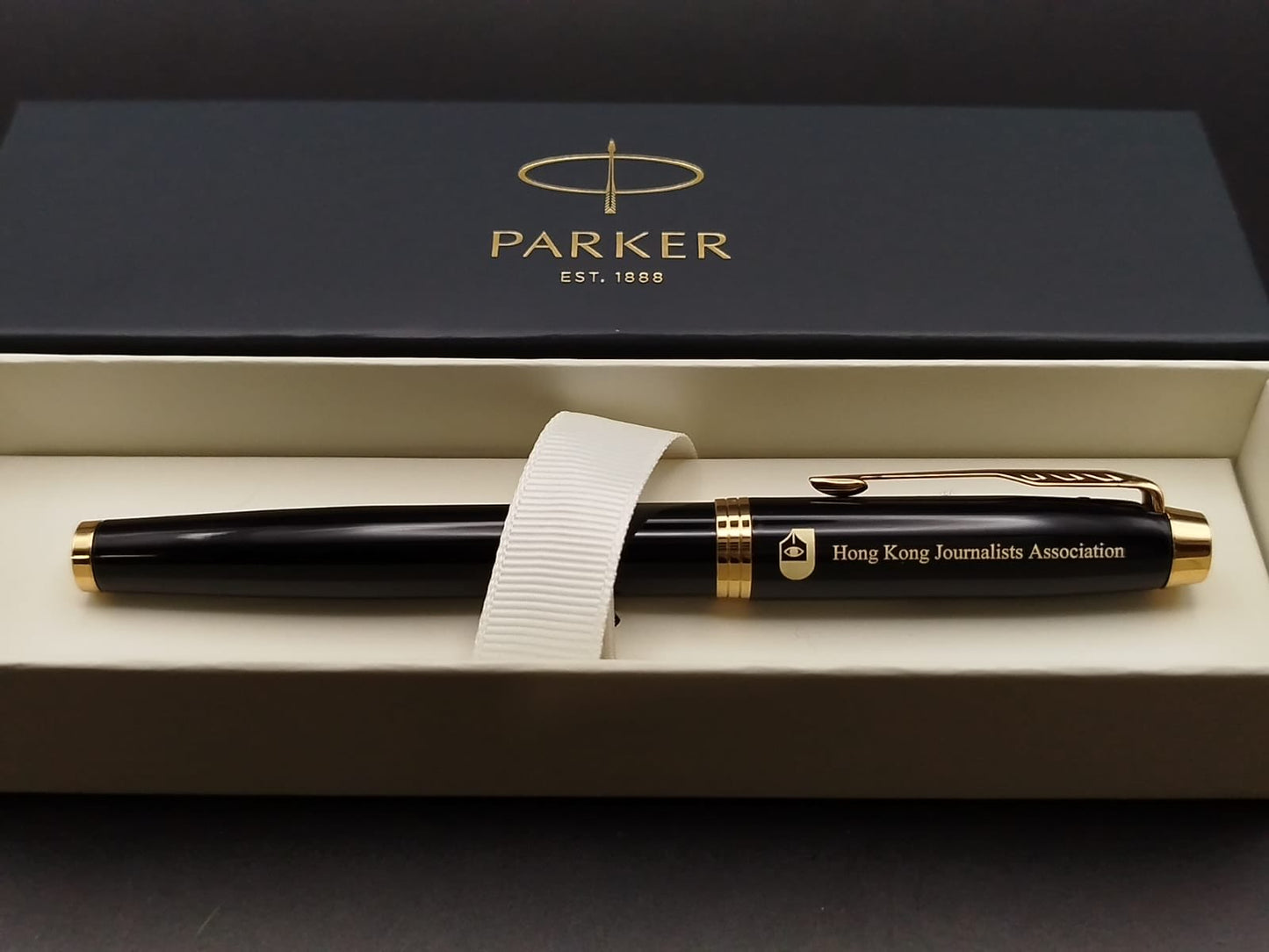 Journalist Association engraved commemorative Parker pen